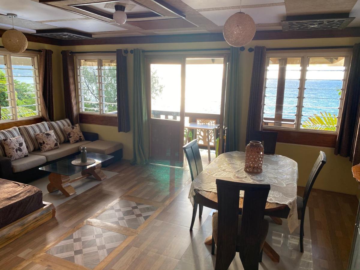 Mouggae Blues Villas Vịnh Beau Vallon Ngoại thất bức ảnh
