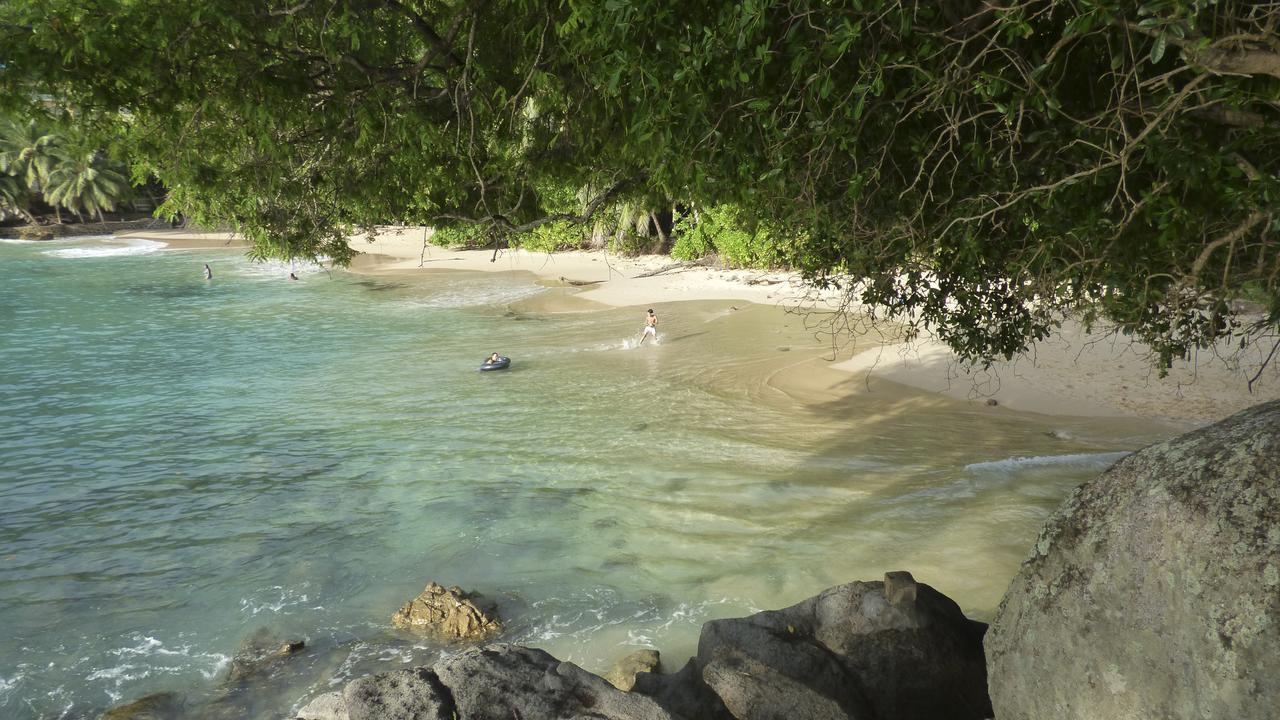 Mouggae Blues Villas Vịnh Beau Vallon Ngoại thất bức ảnh